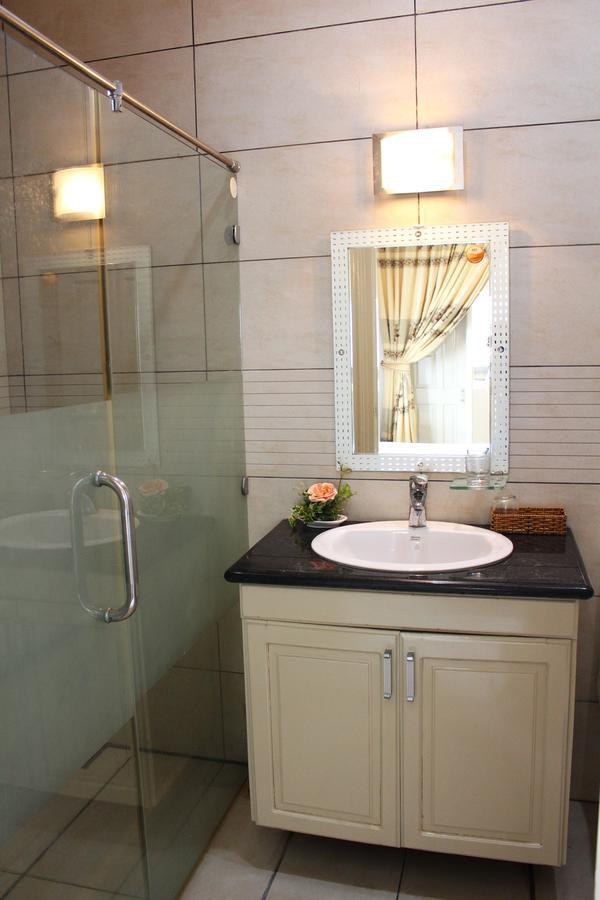 Hoang Gia Doc Let Hotel Ninh Hoa Exterior photo